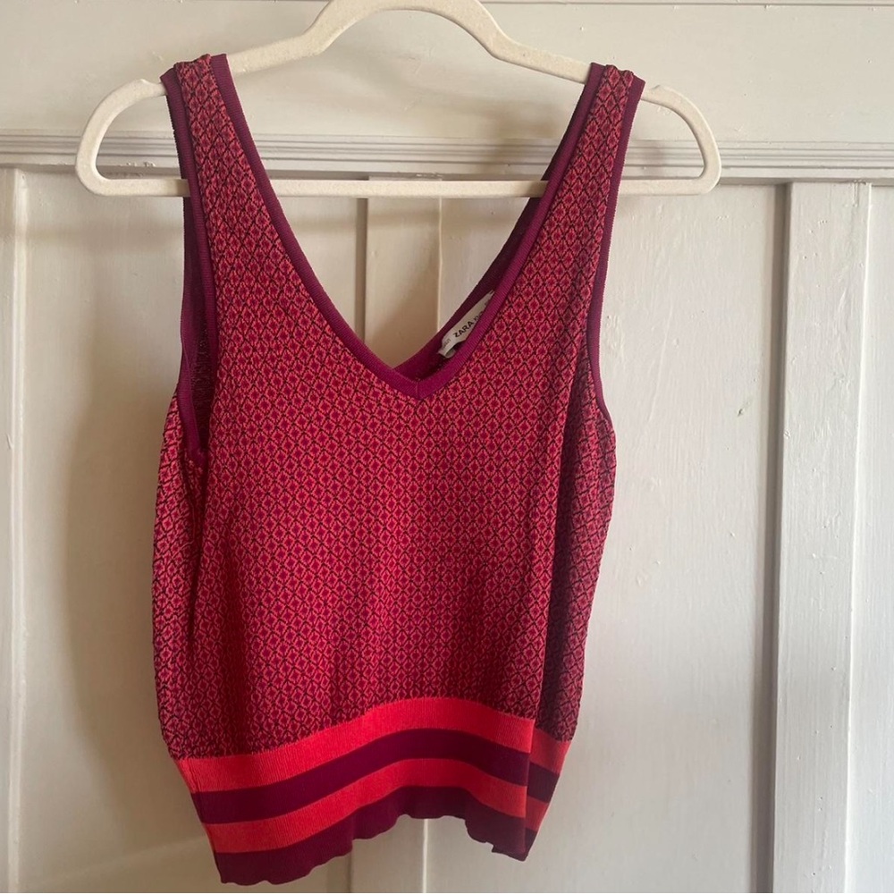 Red Sleeveless Knit sweater vest